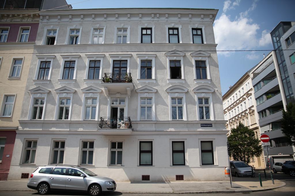Casa Nostra - Ausgefallene Wohnung Am Augarten Wien Eksteriør billede